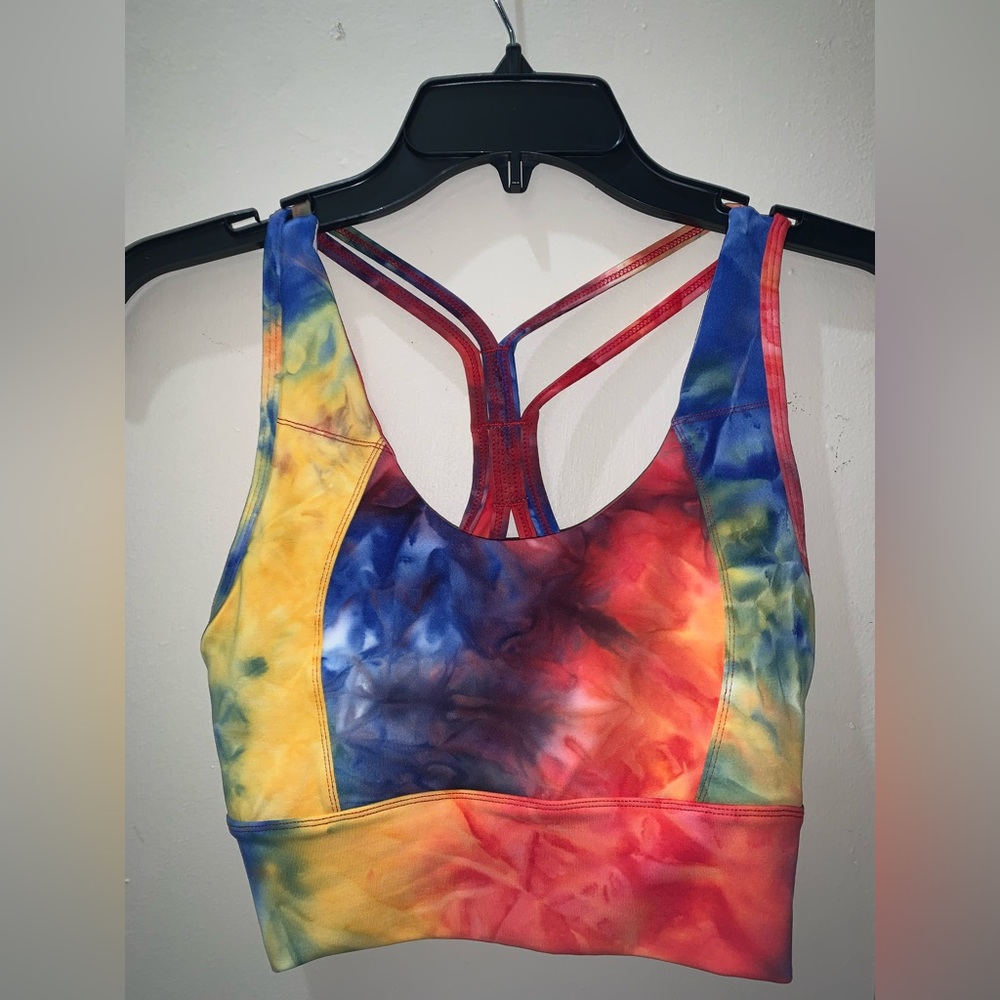Women’s workout top